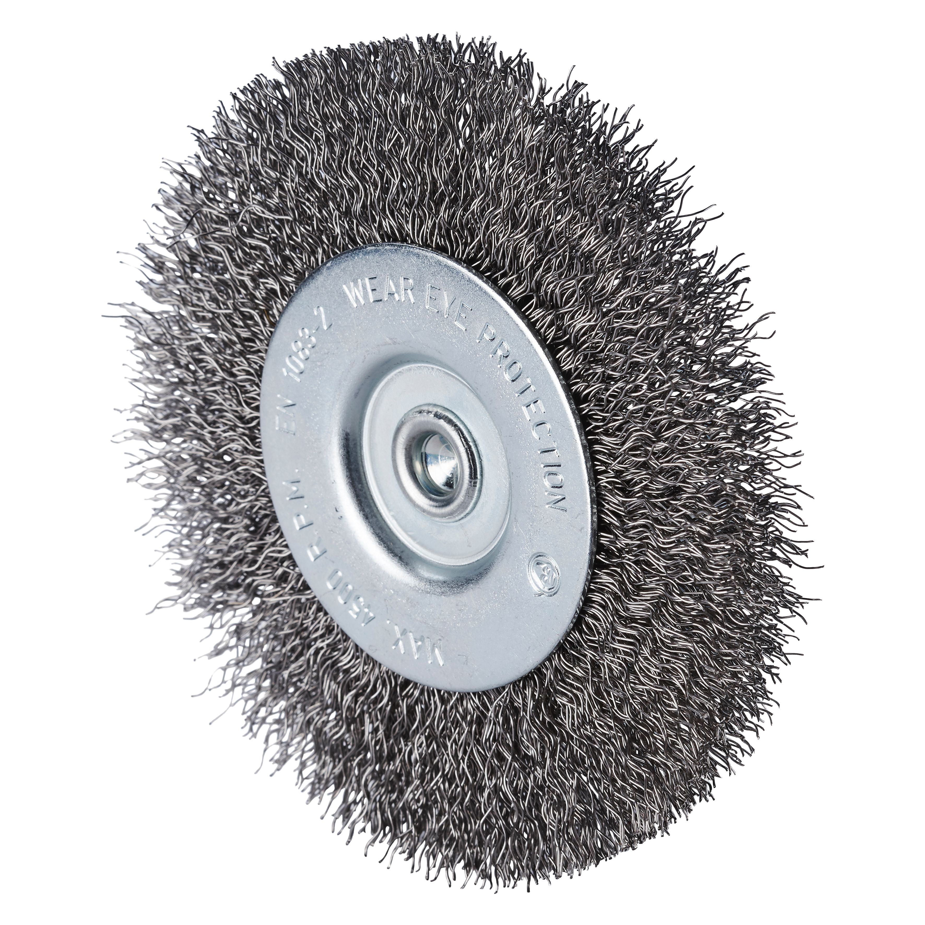 353269 &quot;ERWBM radiale borstel van roestvast staal met gegolfde draad van roestvast staal, met 6 mm as voor het gebruik op boormachines. Deze radiale borstel heeft een diameter van 100 mm, een asgat van 6.0 mm en een draaddikte van 0.30 mm. Een uitstekende keuze voor flexibel werken en voor behoedzaam reinigen. Deze radiale borstels zijn geschikt voor het gebruik op de boormachine. Geschikt voor de bewerking van staal, RVS en aluminium. 10 borstels per doos


&quot;