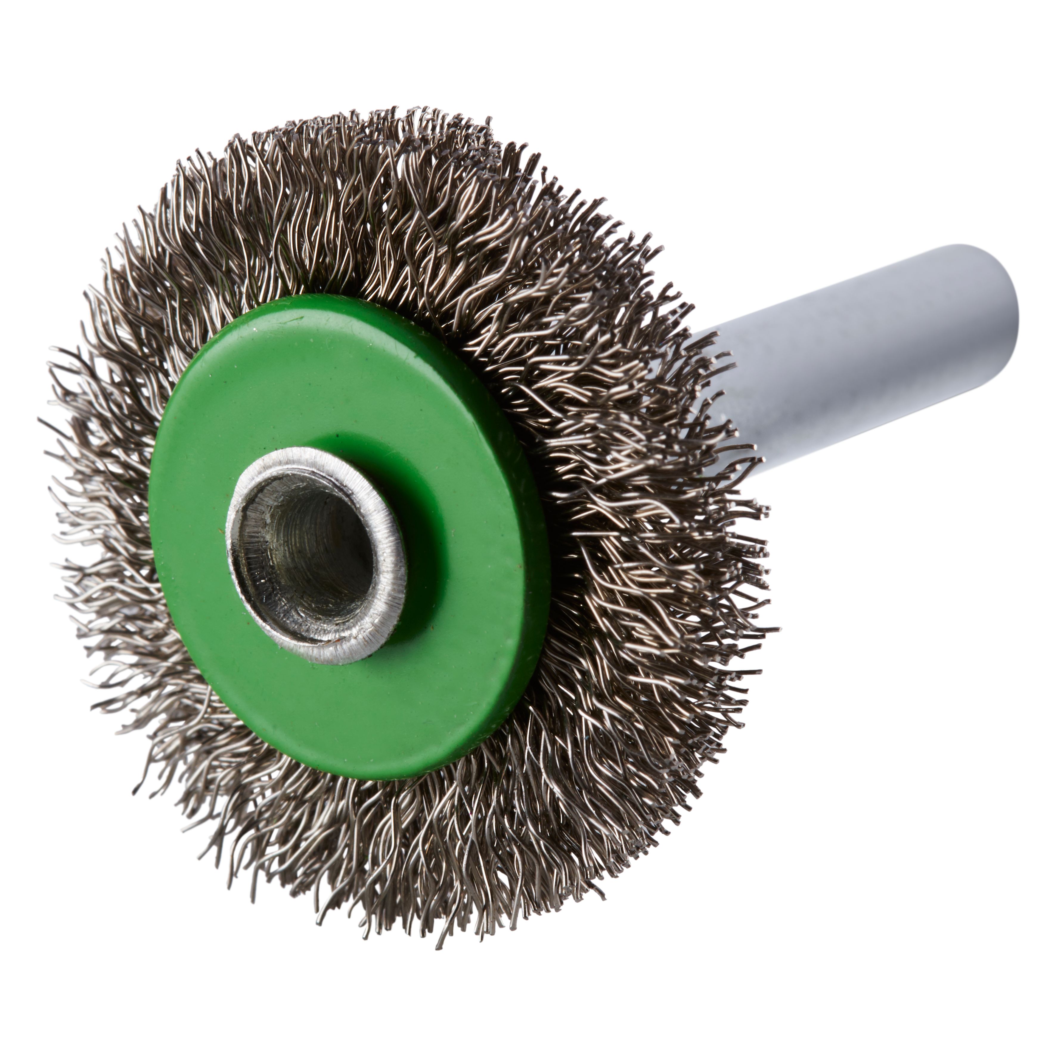 353049 ERBW ronde staalborstel, een radiale borstel van roestvast staal met gegolfde draad van roestvast staal met 6 mm as, een diameter van 30 mm en een draaddikte van 0.20 mm. Eigenschappen: - Voor flexibel werken - Voor het behoedzaam reinigen - Homogene oppervlakken. Deze ronde staalborstels zijn geschikt voor het gebruik op de rechte slijper en de persluchtslijper. Geschikt voor de bewerking van staal, RVS en aluminium. 10 staalborstels per doos