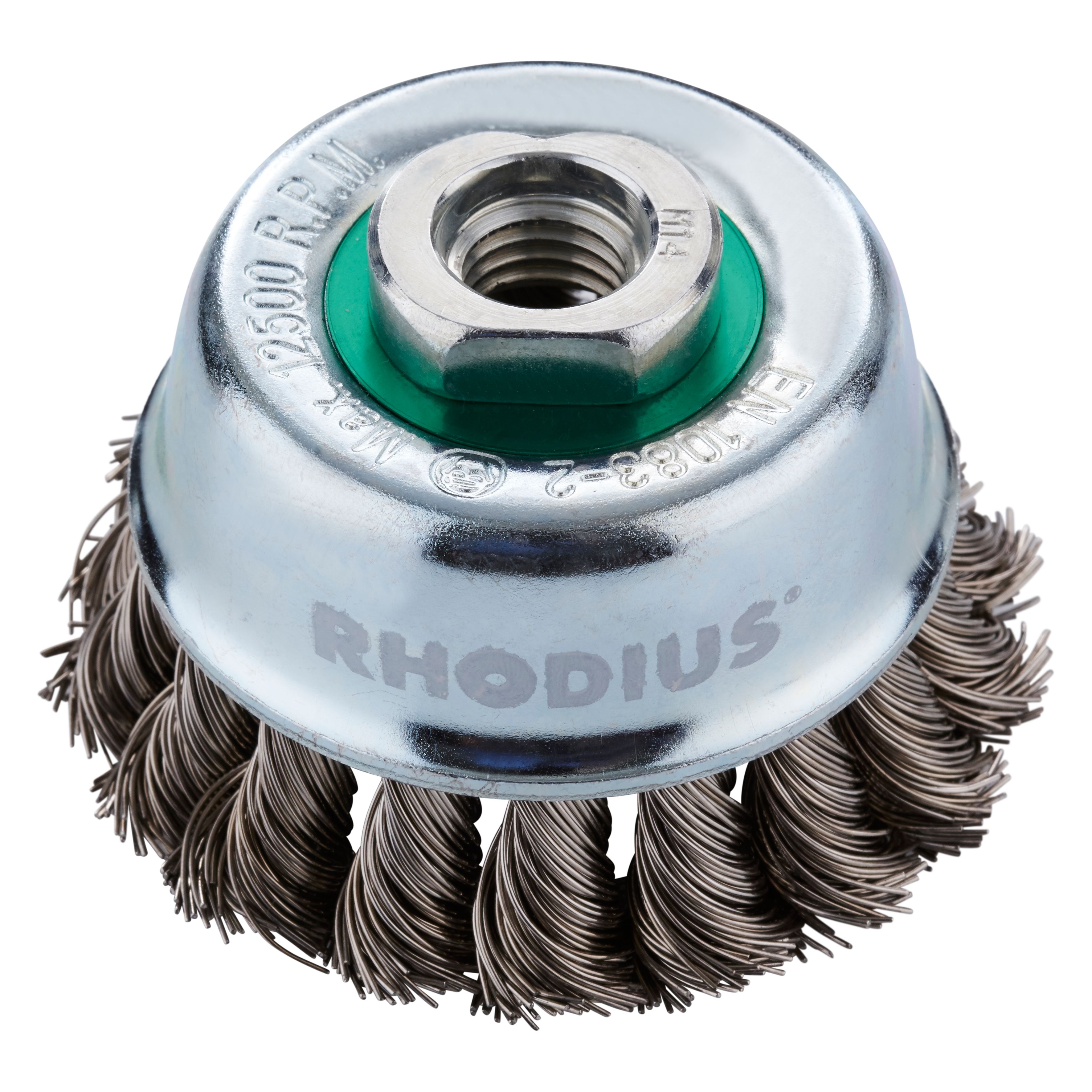 353014 ETBZ komborstel, een komborstel van roestvast staal met getordeerde draad van roestvast staal. Deze komborstel heeft een diameter van 65 mm, een M14 asgat en een draaddikte van 0.50 mm. Eigenschappen: - Een groot reinigend vermogen - Voor het verwijderen van zware aantastingen - Efficiënt bewerken van grote oppervlakken. Deze komborstels zijn geschikt voor het gebruik op de haakse slijper. Geschikt voor de bewerking van staal en RVS. De komborstels zijn per stuk verpakt